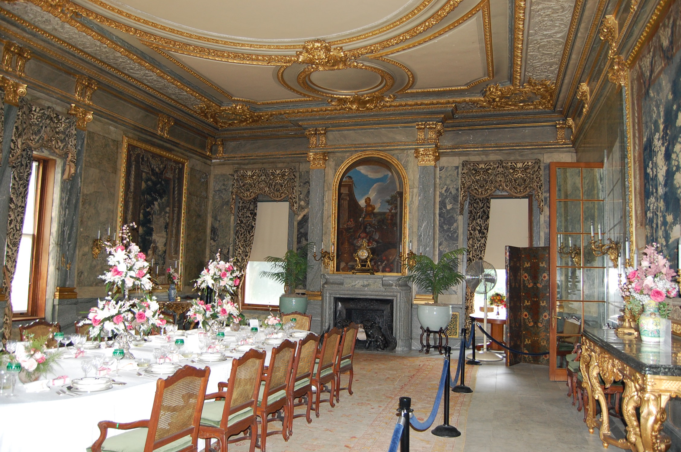 staatsburgh mills mansion dining room