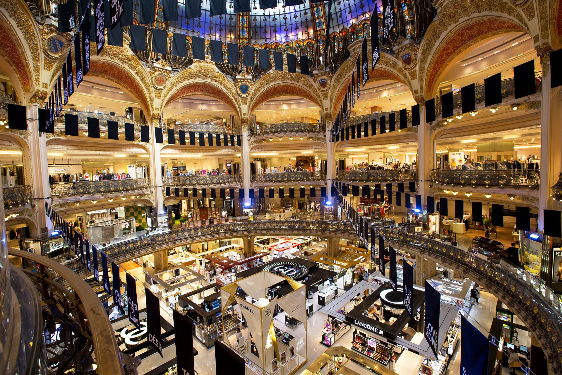 Galeries Lafayette Haussmann - Department Store in Chaussée-d'Antin