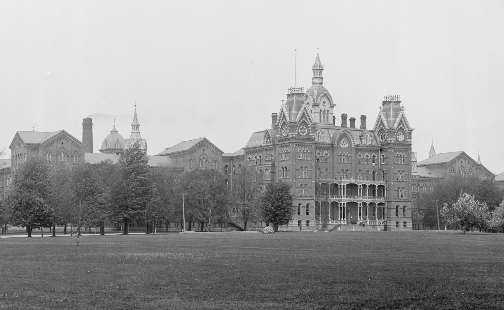 Detroit Publishing Co., publisher, Public domain, via Wikimedia Commons